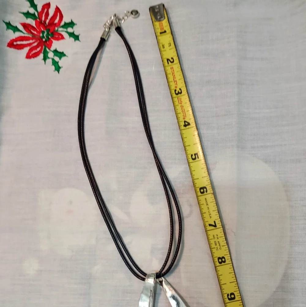 🖤NWOT 1946 Large Hammered Silver Pendant Double Black Cord Necklace (20